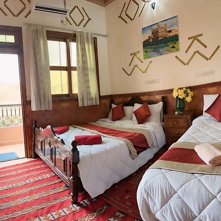 Отель Kasbah La Famille Berbere Boumalne Dades Экстерьер фото