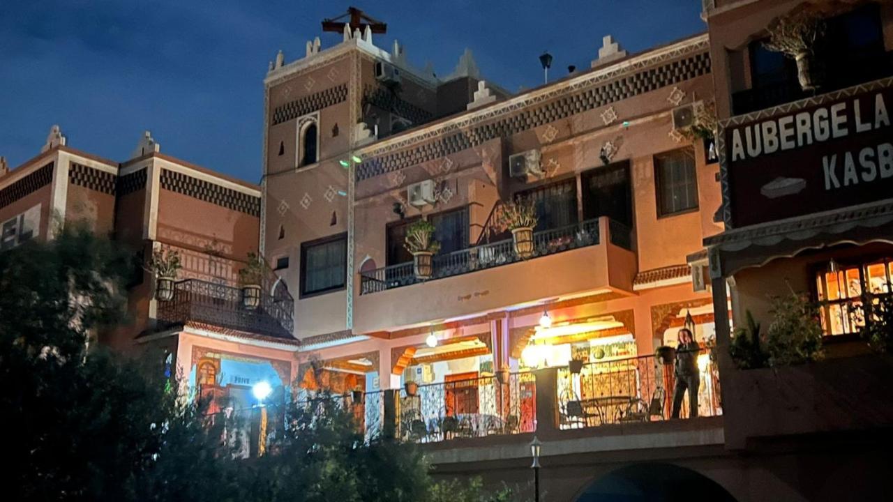 Отель Kasbah La Famille Berbere Boumalne Dades Экстерьер фото